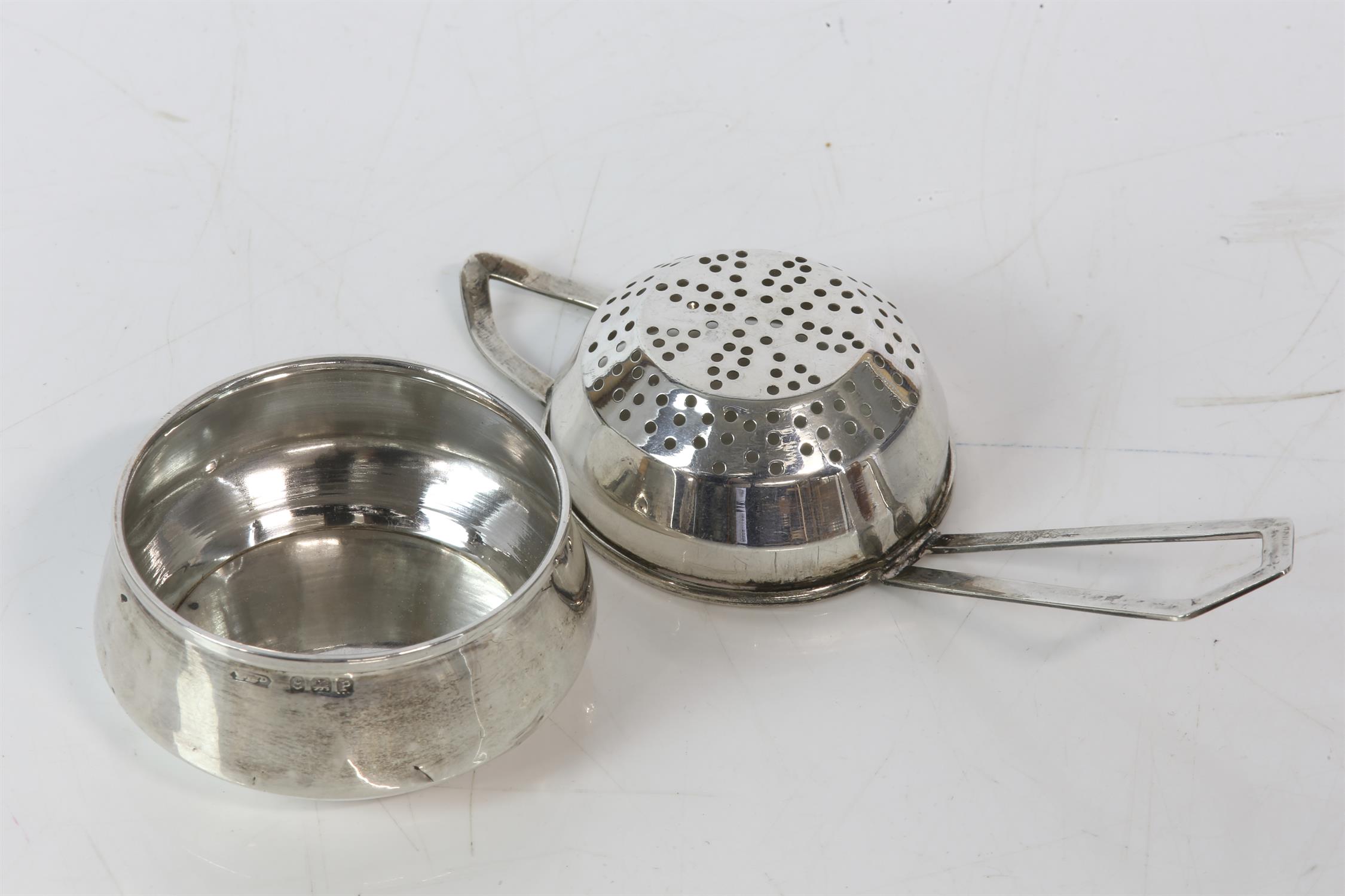 Silver tea strainer and drip bowl, Birmingham 1939 - Image 2 of 3