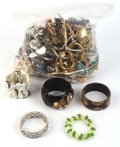 Large quantity of costume jewellery