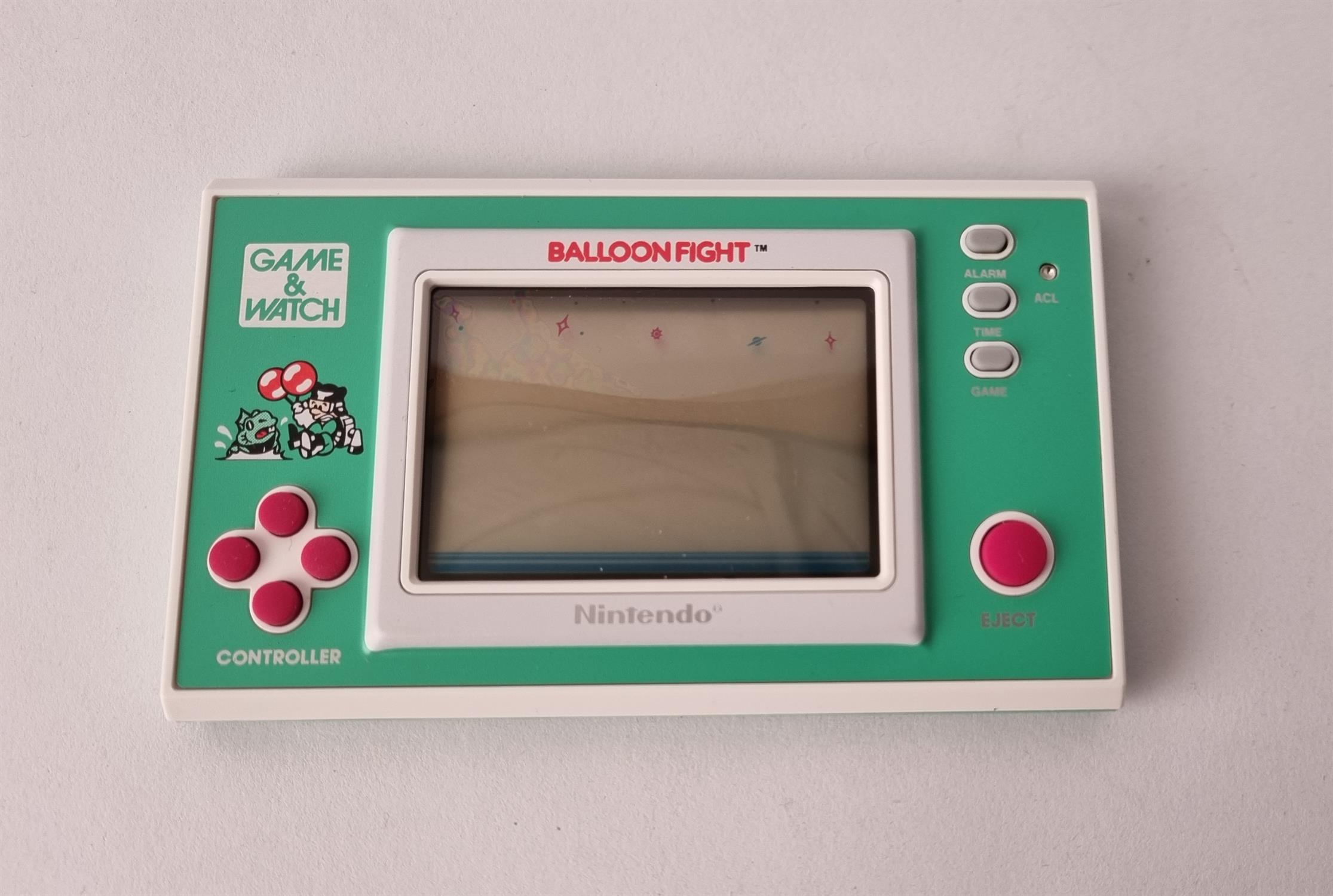 Nintendo Game & Watch Balloon Fight [BF-107] handheld console - Image 2 of 6