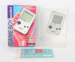 Nintendo Game Boy Pocket Silver Console w/Box, Manual and protective case