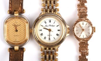 A Favre-Leuba 9 ct gold ladies wristwatch, with a 9 ct gold bark effect bracelet,