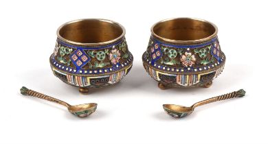 Pair of Russian silver and cloisonné cauldron salts on ball feet with spoons 5cm dia 3.5cm H