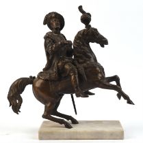 A bronze figure of Francois I on horseback, 1900s, mounted on a later white marble base, H 29cm