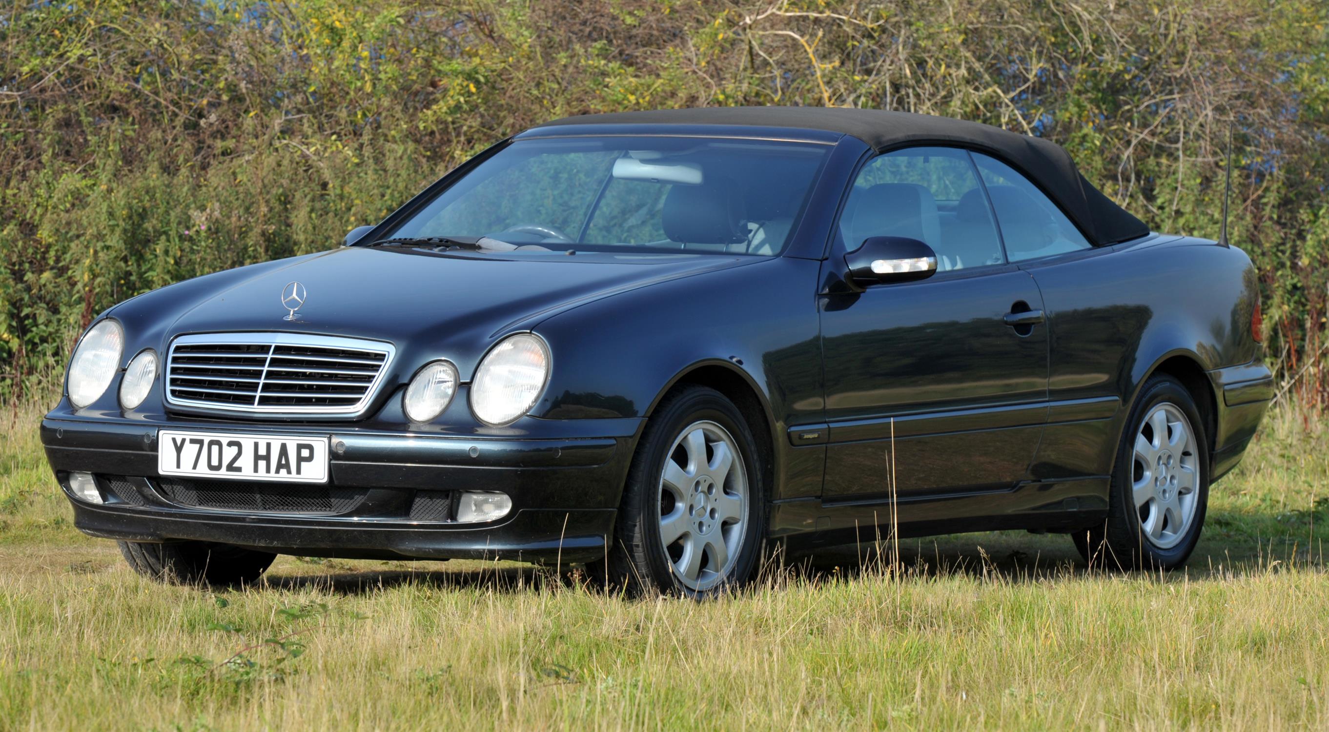 2001 Mercedes CLK 200 Petrol Convertible Automatic. Registration number: Y702 HAP. - Image 3 of 21