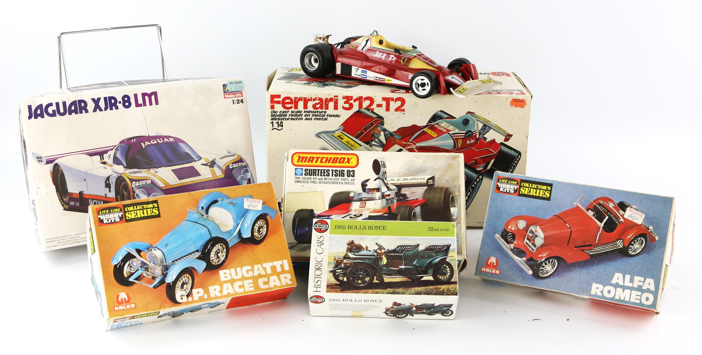 Collection of 7 car models kits - To include Burago Ferrari 312-T2 (1:14), Jaguar XJR-8 LM (1:24),