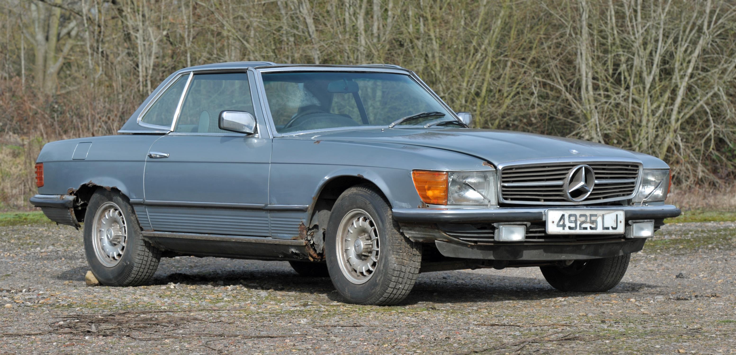 1981 Mercedes 380 SL R107 Automatic Petrol Convertible. Registration number: 4925 LJ.