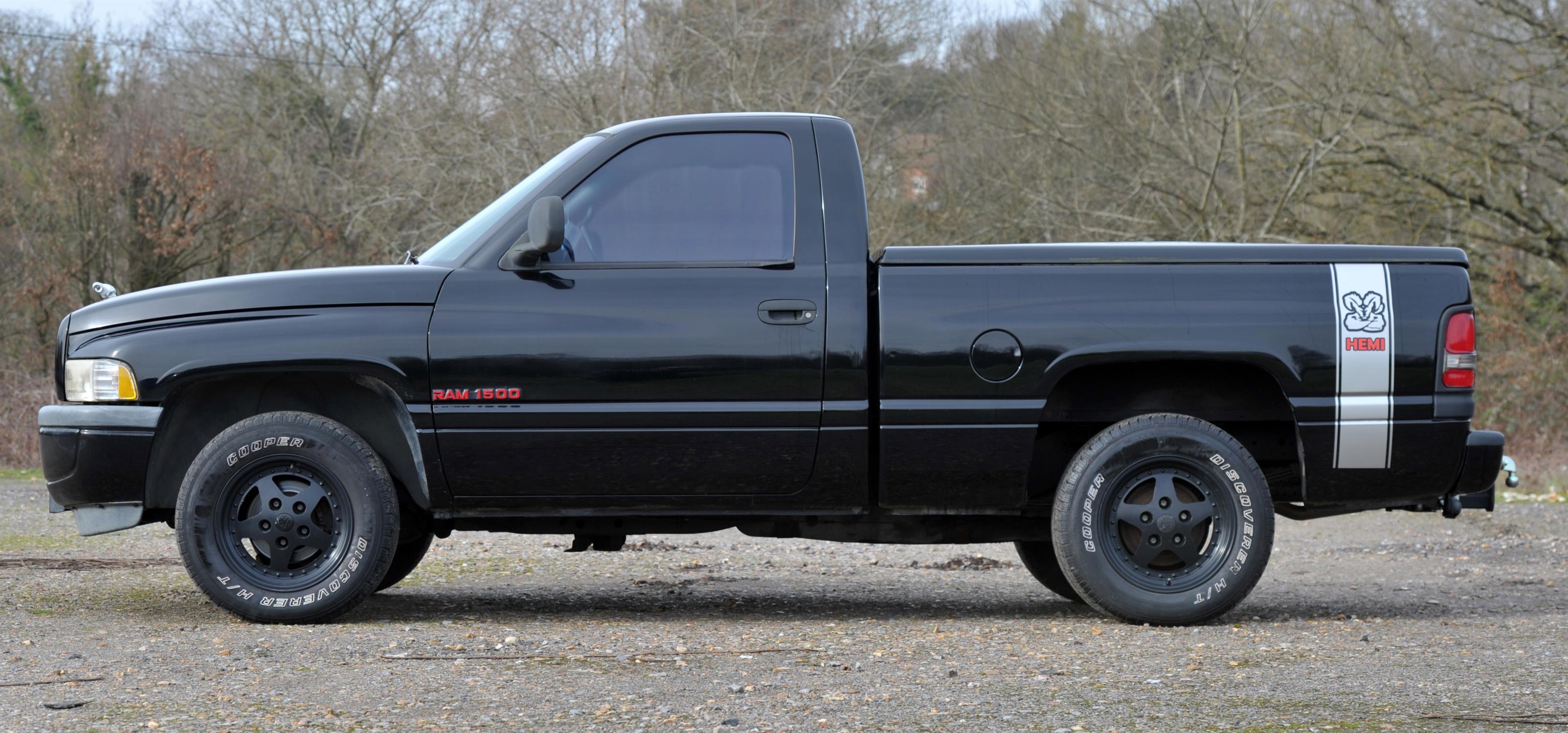 1998 Dodge Ram 1500 SS/T. 5.9 V8 Petrol Automatic.  Registration number: S783 YEV. - Image 6 of 13