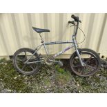 BMX bike circa 1980's. Restoration project for any BMX enthusiast. Please note this lot has the