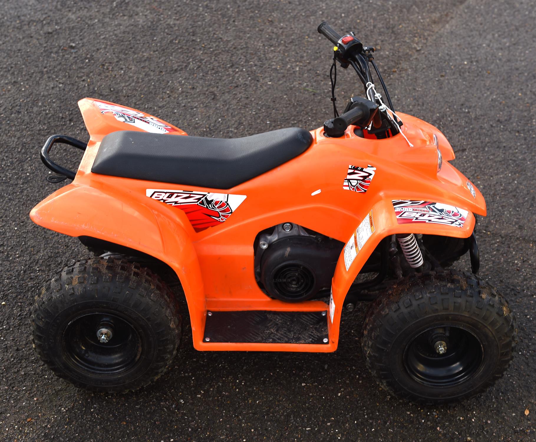 Buzz Quadzilla 50cc Quad bike. New battery fitted. Starts and runs well. A great first quad bike - Image 6 of 7