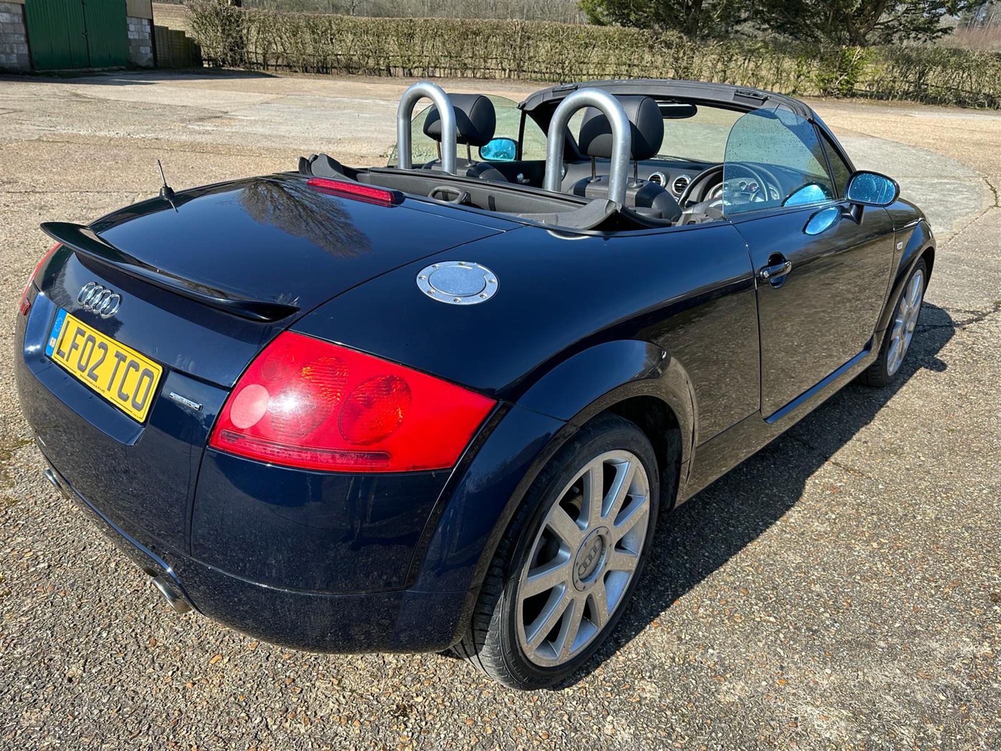 2002 Audi TT Quattro 225 Roadster 1.8 T. Manual. Registration number: LF02 TCO. Mileage: 80,460. - Image 6 of 15