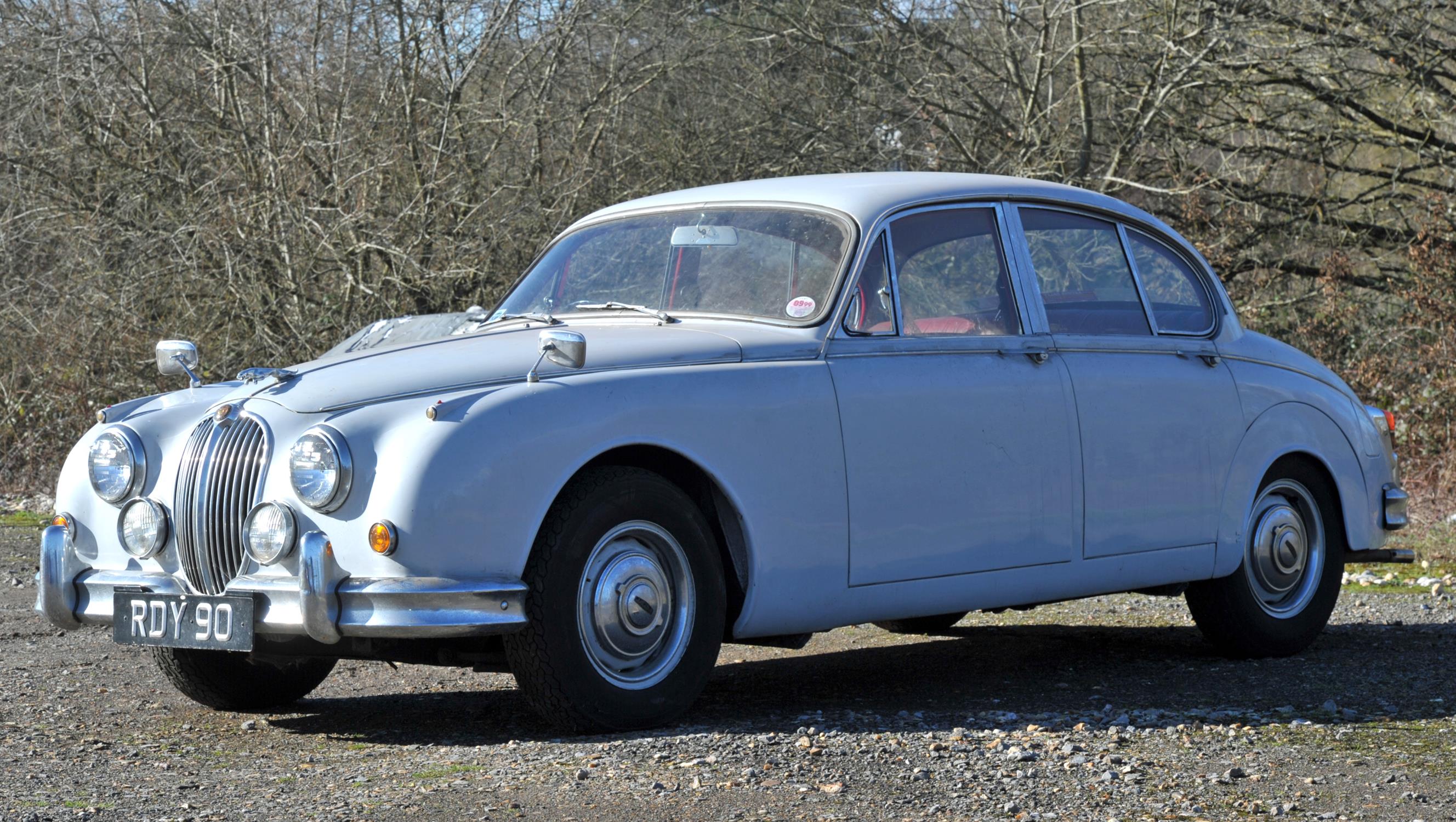 1961 Jaguar 2.4 MK2 Petrol 4 speed manual with overdrive. Registration number: RDY 90. - Image 4 of 16