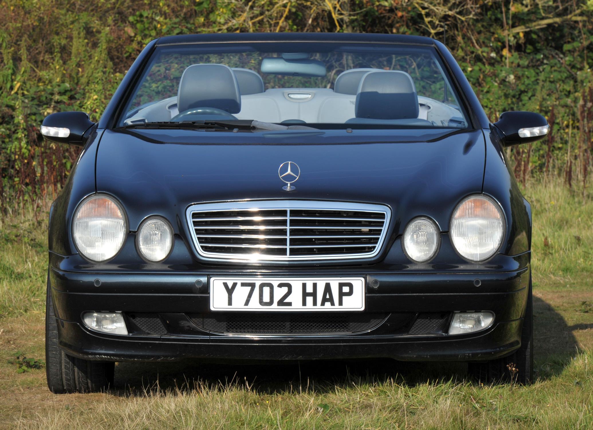 2001 Mercedes CLK 200 Petrol Convertible Automatic. Registration number: Y702 HAP. - Image 15 of 21