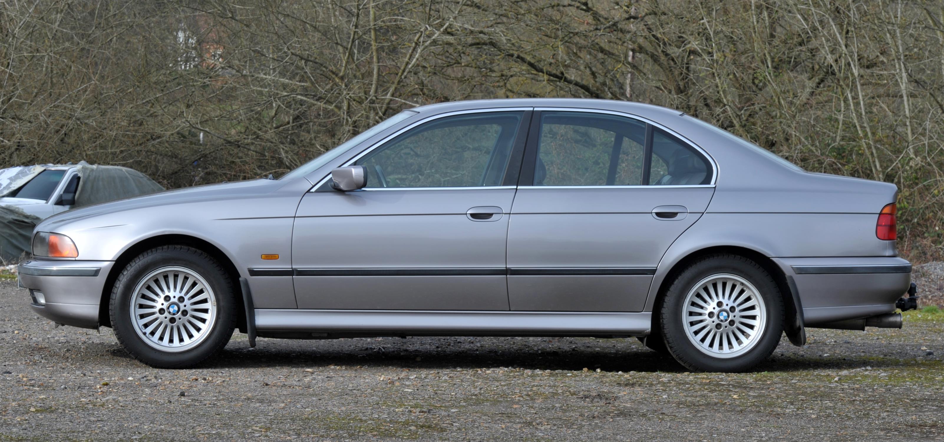 1998 BMW 535i SE Petrol Automatic saloon. Registration number: S680 AGJ. Mileage: 95, - Image 5 of 15