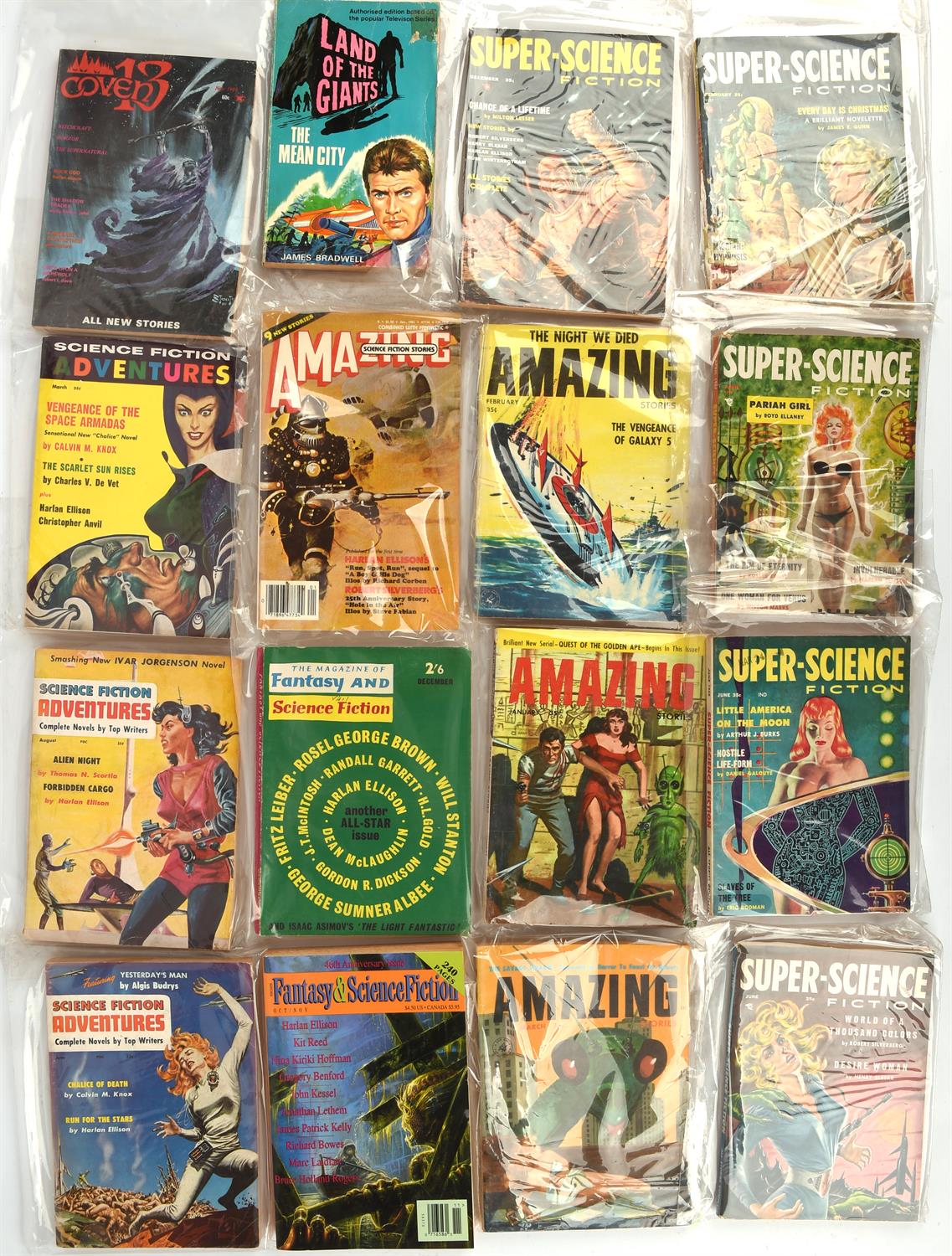 A collection of rare 1950’s Science Fiction & Horror Pulp anthologies - Includes rare stories from - Bild 2 aus 2