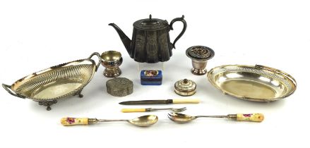 A group of silver plated items, to include a Walker & Hall oval dish, a swing handled oval dish,