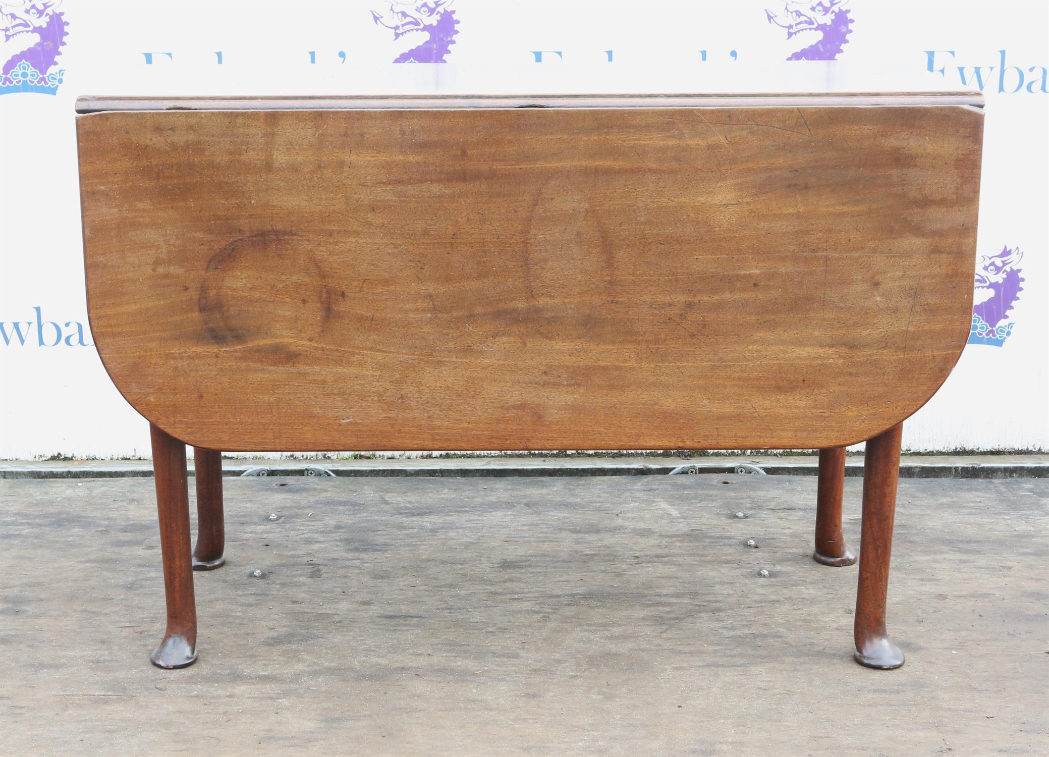 George II mahogany twin flap dining table - Image 3 of 3