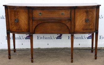 A George III style mahogany sideboard, 2nd half 20th century, of breakfront outline,