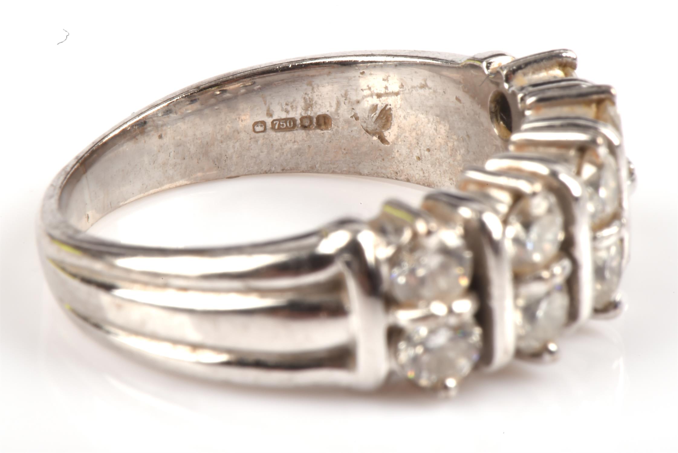 Diamond ring in 18 ct white gold, hallmarked London 2010, set with ten brilliant cut diamonds, - Image 5 of 5