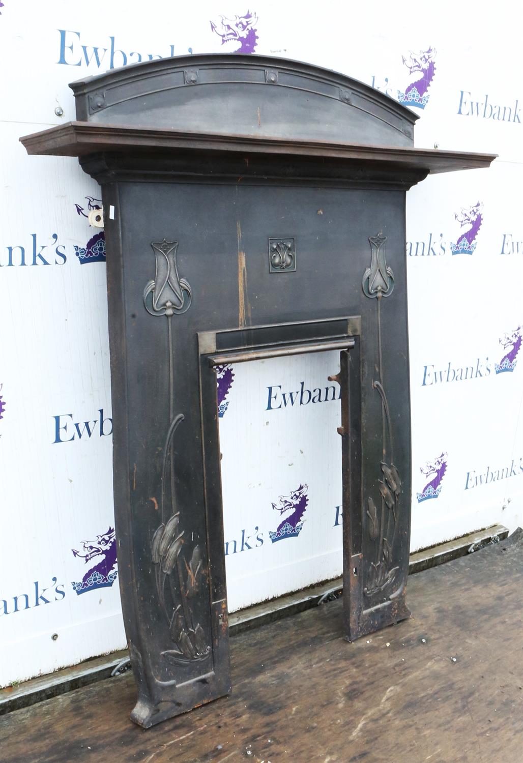 Art Nouveau style cast iron fire surround, with a shelf and stylised tulip motifs, - Image 3 of 4