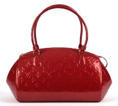 LOUIS VUITTON lipstick red Vernis varnished leather French Montana handbag with gold coloured