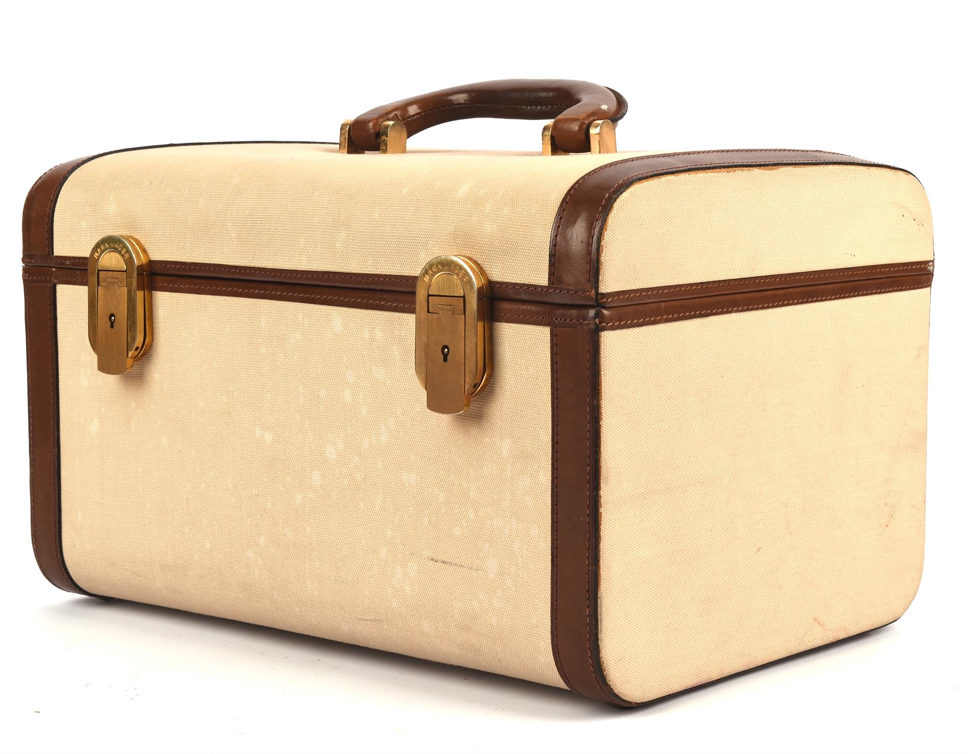 MARK CROSS (American luxury designer) quality vintage leather and textile travel beauty case with