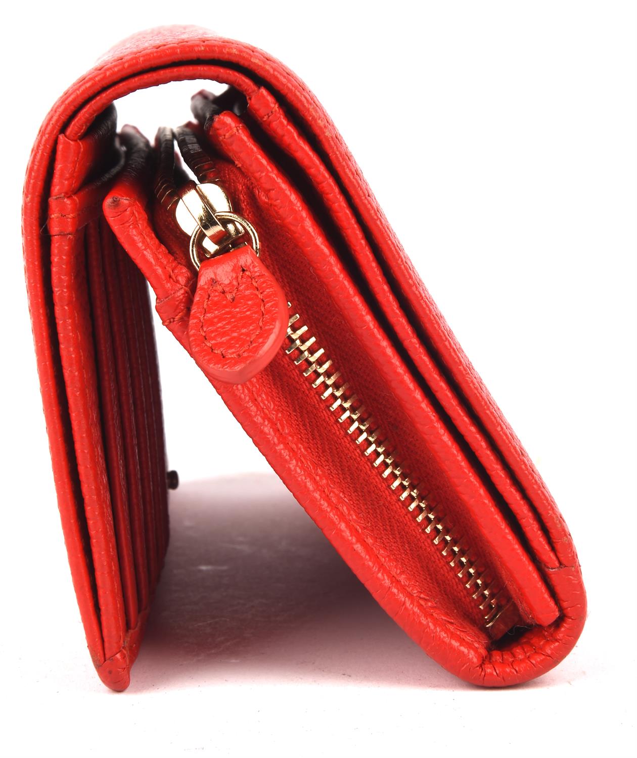 AMMENDED DESCRIPTION * MULBERRY boxed red leather bi-fold purse with brass hardware. - Image 4 of 5