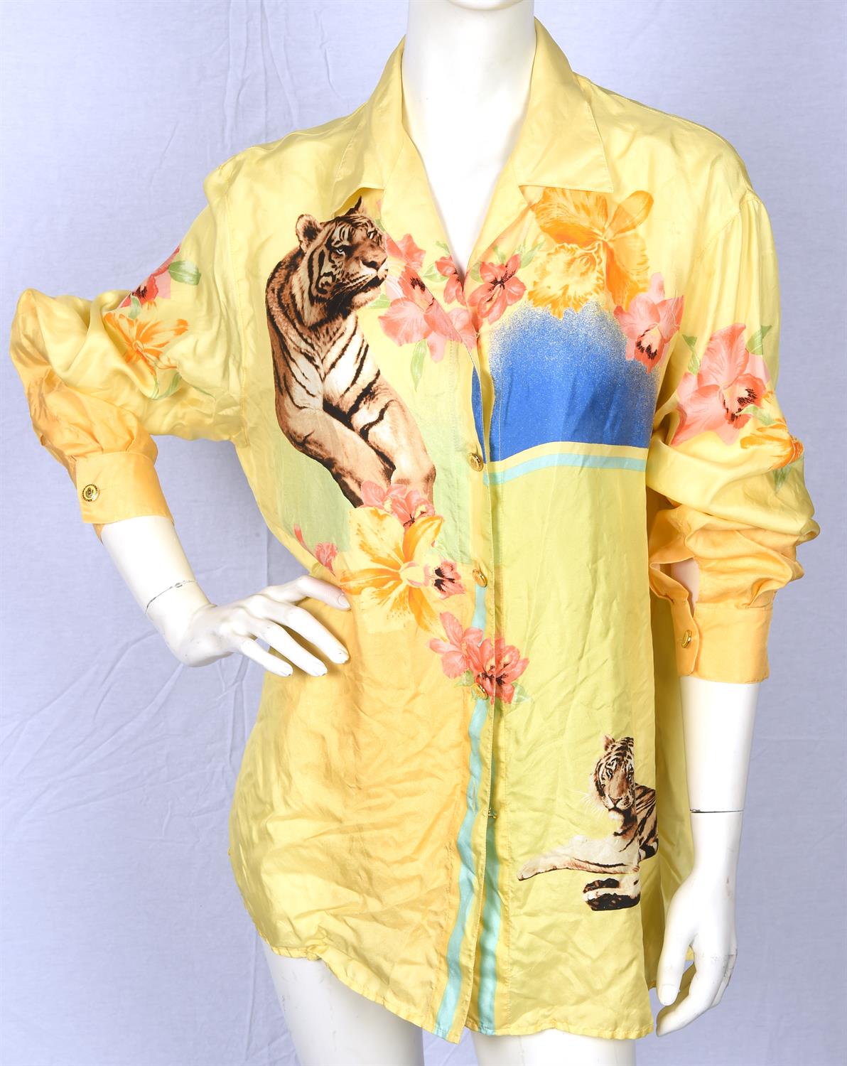 VALENTINO * VERSACE (27% silk) * Early ESCADA (Margaretha Ley) a collection of silk 1980s-90s - Image 15 of 21