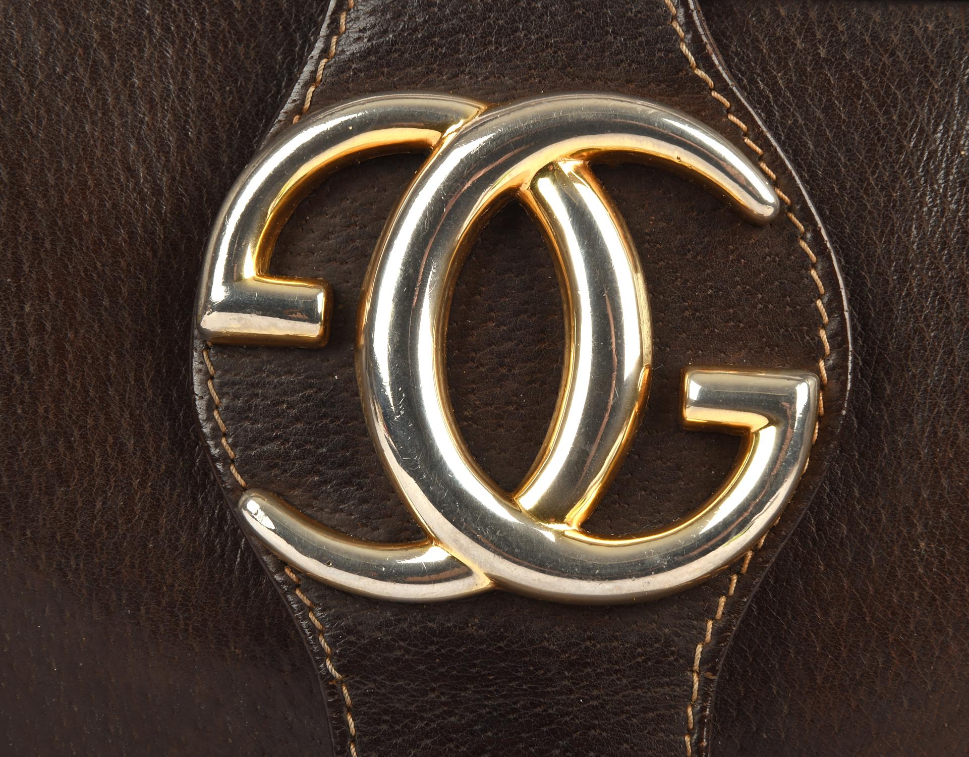 GUCCI vintage 1970s/80s brown leather handbag with gold coloured hardware * GUCCI vintage suede and - Image 3 of 9