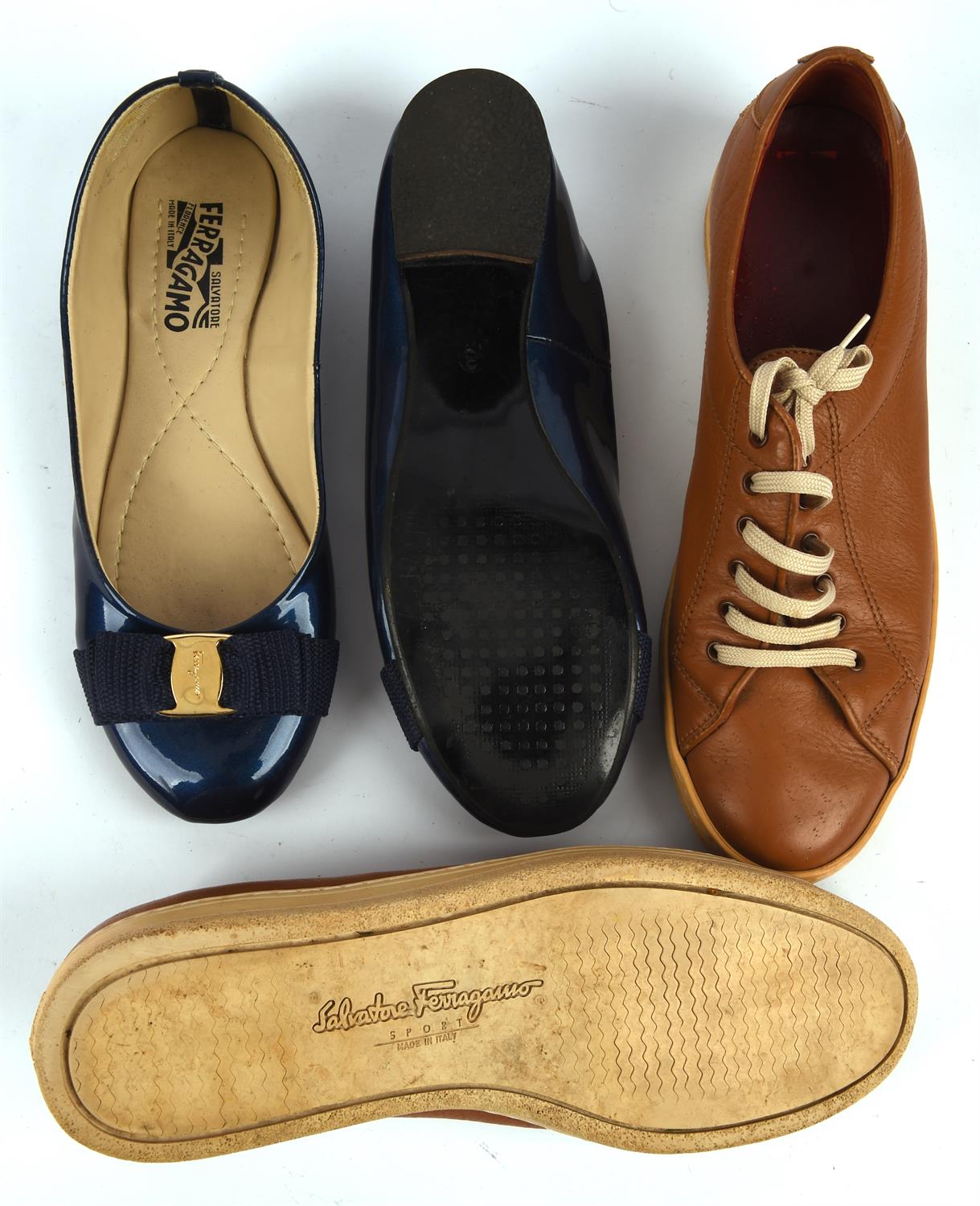 SALVATORRE FERRAGAMO four pairs of ladies 1990s vintage shoes - black patent court shoes, - Image 4 of 4