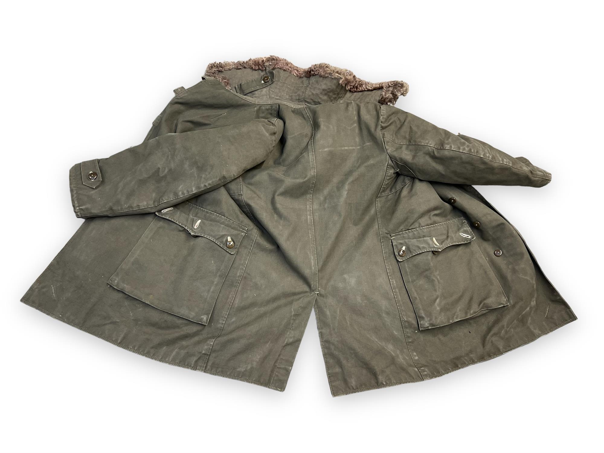 Vintage Mod-style c1960s (?) mans Swedish military very warm and heavy sheepskin-lined parka coat. - Image 2 of 10