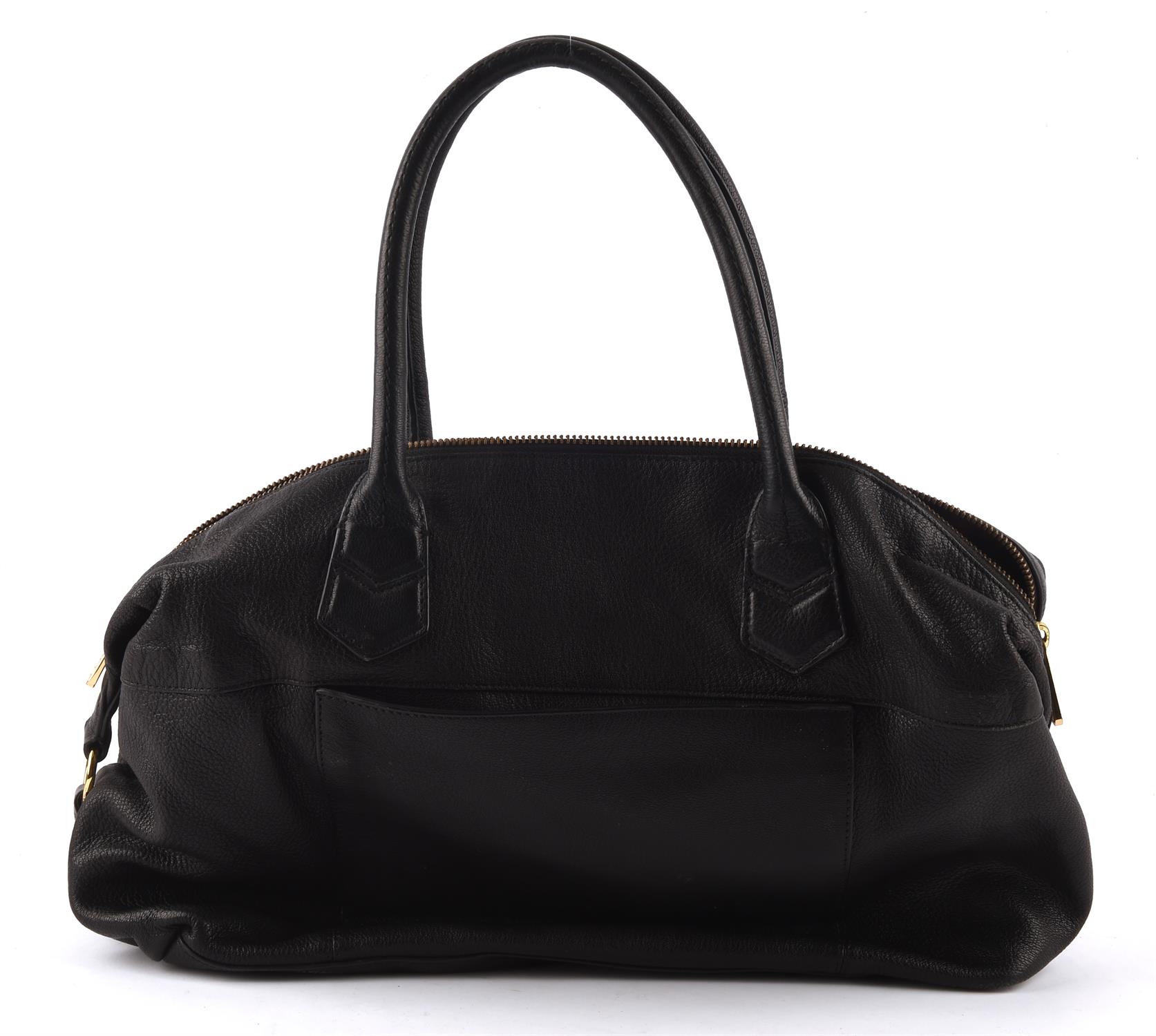 RALPH LAUREN black leather handbag (45cm x 27cm x 13cm) gold coloured hardware - Image 2 of 3