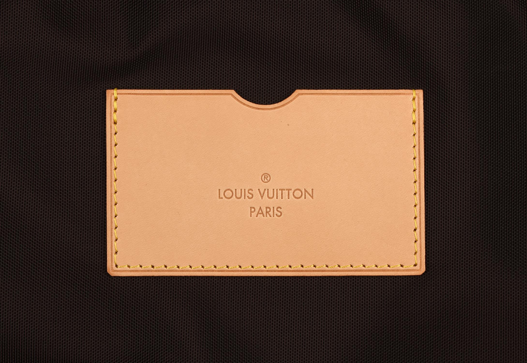 LOUIS VUITTON burgundy Vernis varnished leather PEGASE pull-a-long cabin travel bag with protective - Image 6 of 8