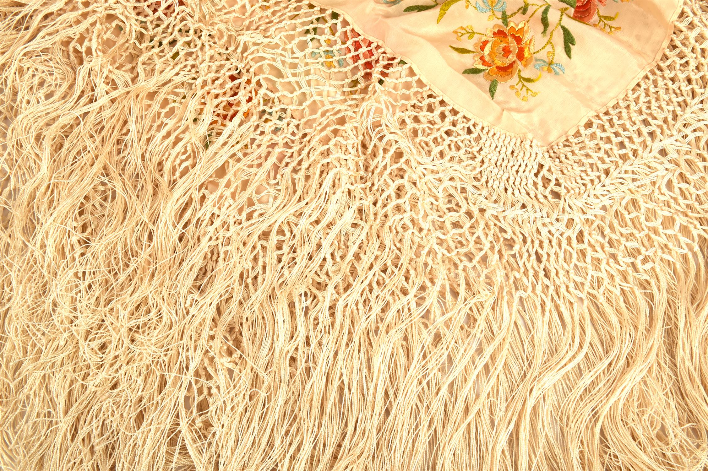 Addendum description * An antique fringed Chinese peach/cream silk piano shawl (200cm x 200cm) with - Image 2 of 5