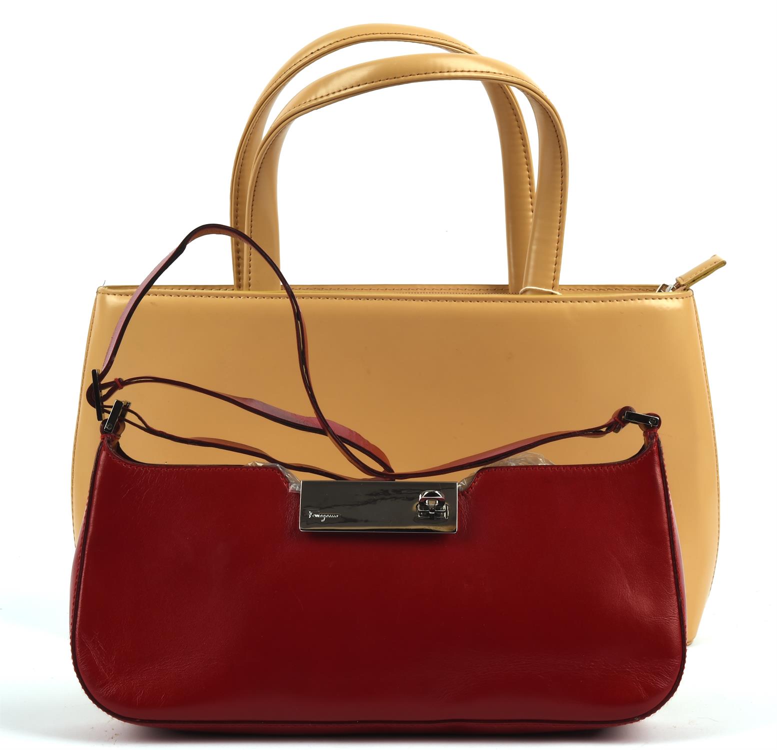 SALVATORRE FERRAGAMO 1990s red leather handbag ( 27cm x 12cm x 5cm) * SALVATORRE FERRAGAMO 1990s