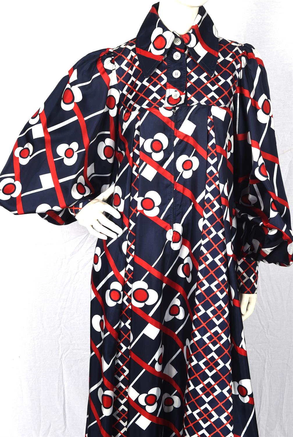 JEAN VARON (John Bates) A statement 1970s red white and blue maxi dress Fits UK14-16 - Image 3 of 7