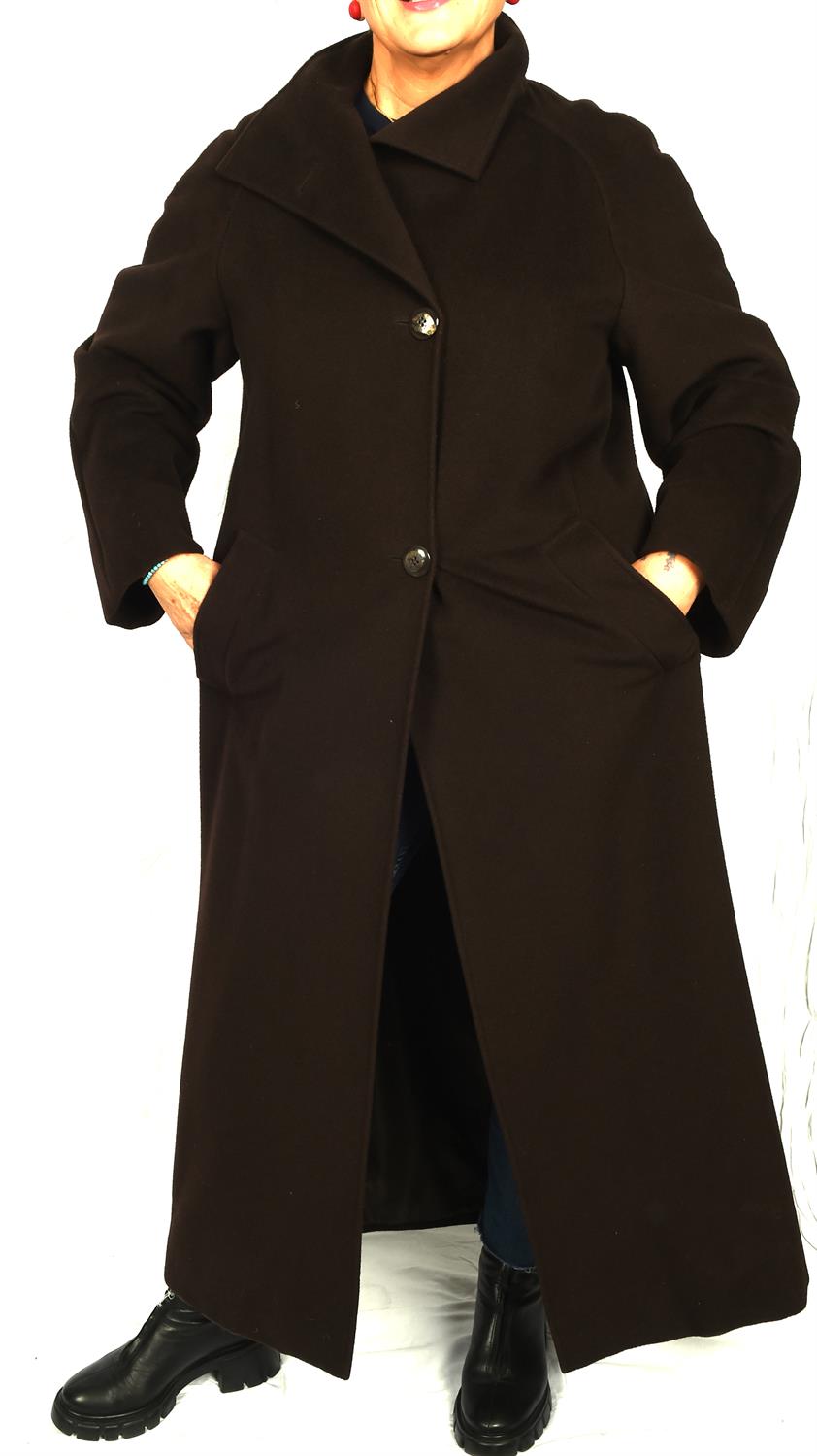 MAX MARA ladies 1990s maxi length chocolate brown 100% virgin wool coat with satin lining (fits - Image 7 of 9