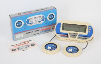 Nintendo Game & Watch Donkey Kong Hockey [HK-303] handheld console from 1984 (complete and boxed)