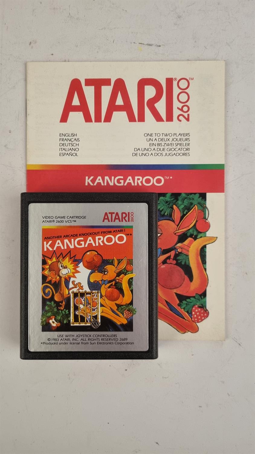 An assortment of 14 loose Atari games, with their corresponding manuals All items come in a brown - Image 2 of 14