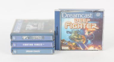 Sega Dreamcast Sci-Fi Combat bundle (PAL) Games include: Urban Chaos, Hidden and Dangerous,