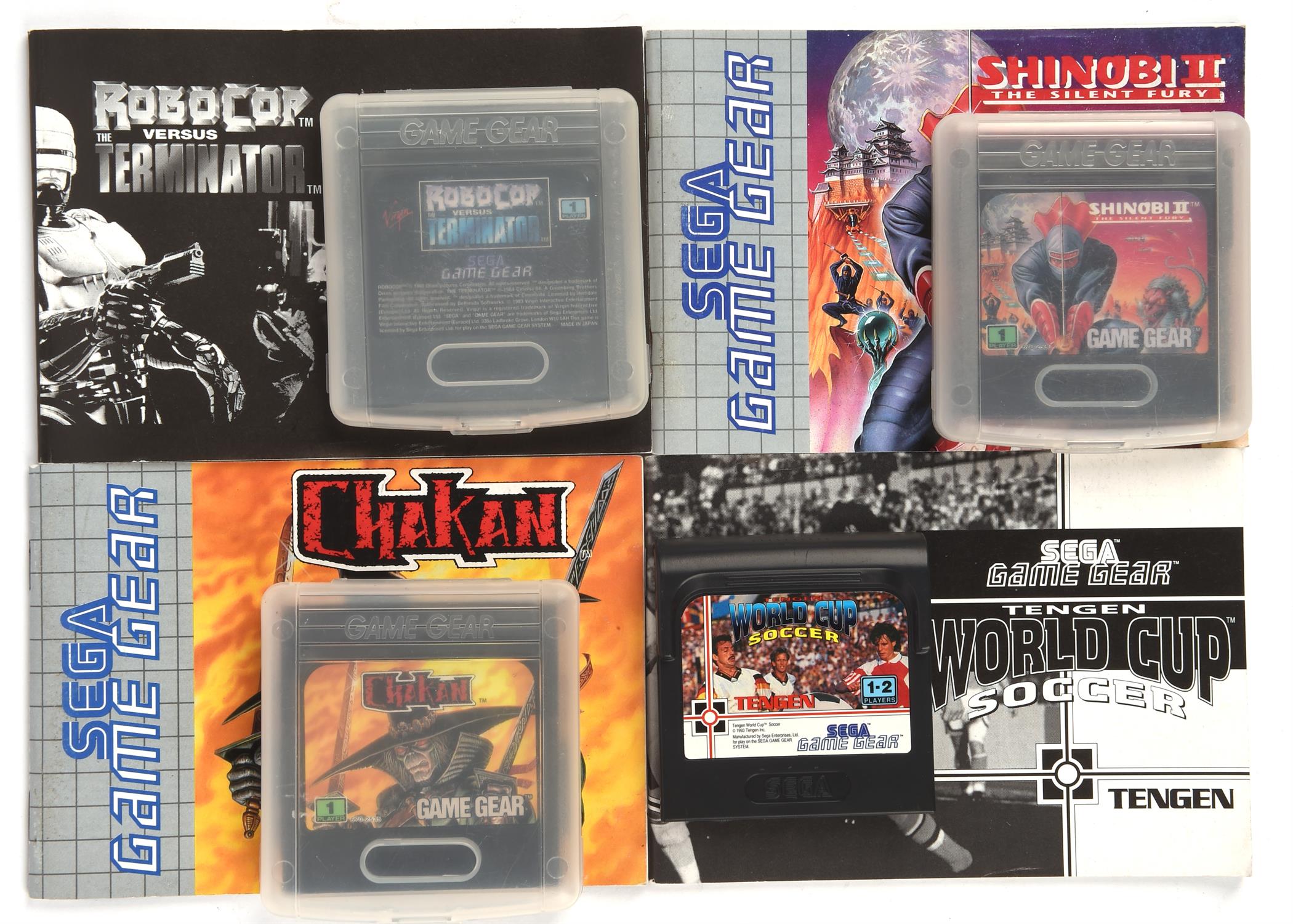 AMENDED PHOTO An assortment of 4 Sega Game Gear games (PAL) Games include: Robocop VS Terminator,