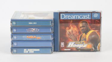 Sega Dreamcast American Sports bundle (PAL) Games include: NBA Hoopz, NFL Quarterback Club 2000,