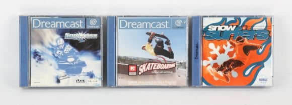 Sega Dreamcast Extreme Sports bundle (PAL) Games include: Snow Surfers, MTV Sports: Skateboarding