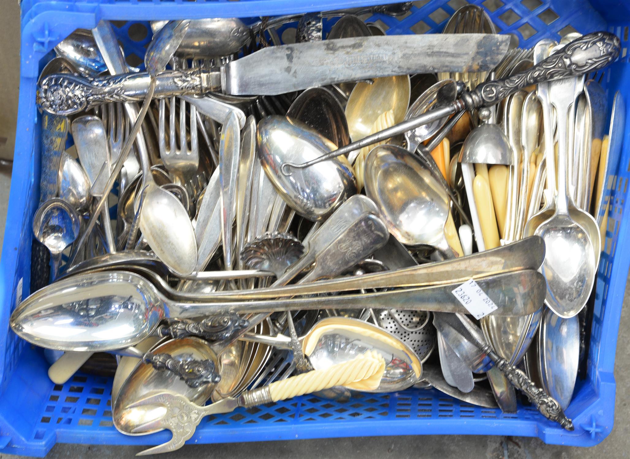 Mixed lot of silver plate and other items to include biscuit barrels, bottle holders and cutlery, - Image 3 of 4