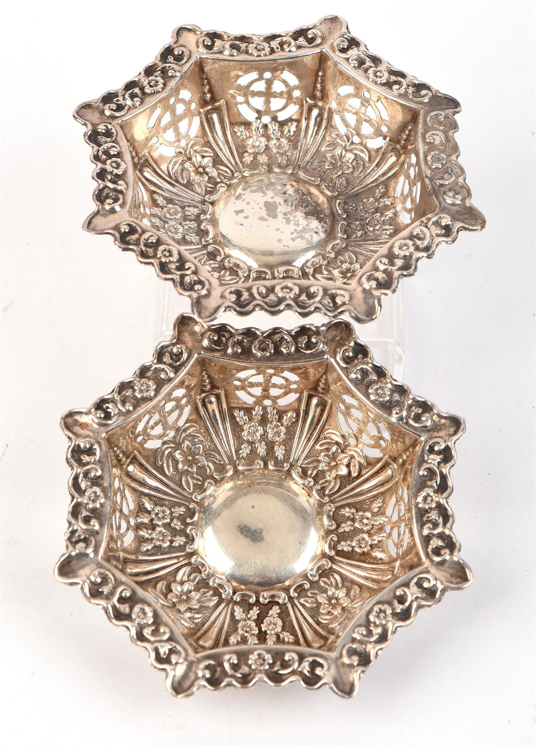 Pair of pierced silver bon bon dishes. Birmingham 1899. - Image 2 of 2