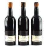 Port, Three bottles 1960 Dow vintage port. (3)