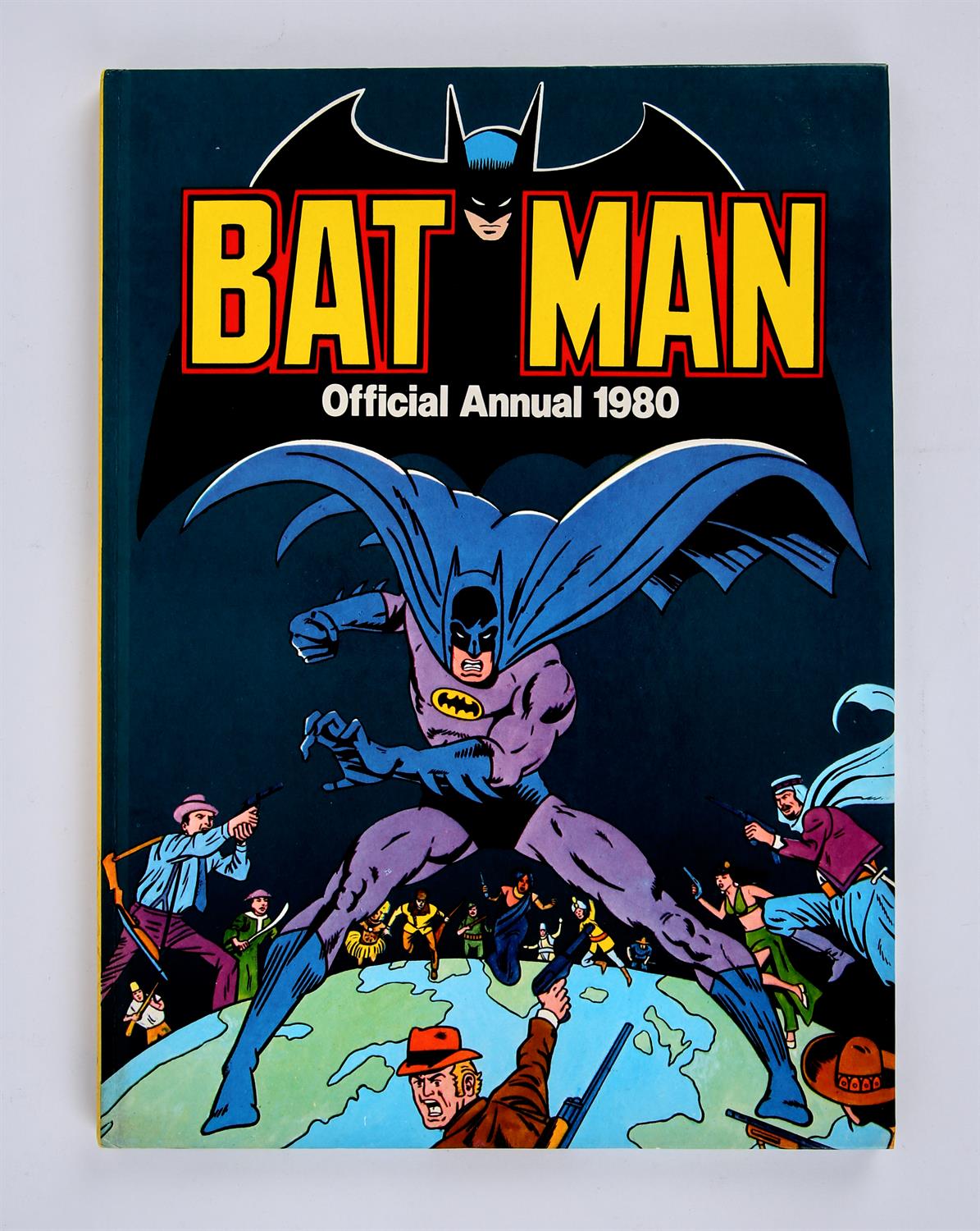 Batman Annual 1980 Signed by Adam West (1980) This lot features: Batman official Annual 1980,