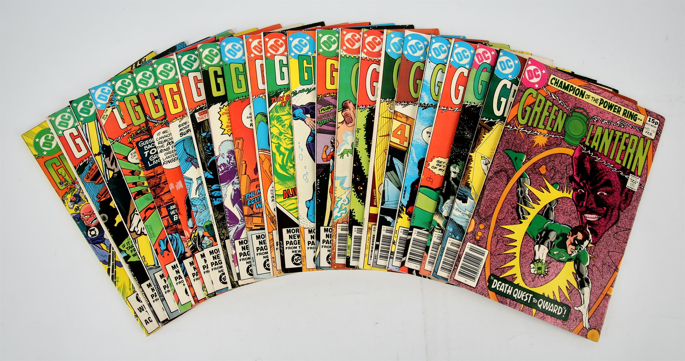 Green Lantern (Hal Jordan): a group of 53 comics (DC comics, 1967 onwards). This lot - Image 2 of 2