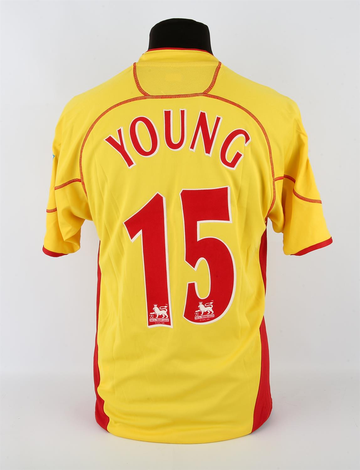 Watford Football club, Young (No.15) 125th Anniversary shirt from 2006-2007, S/S.