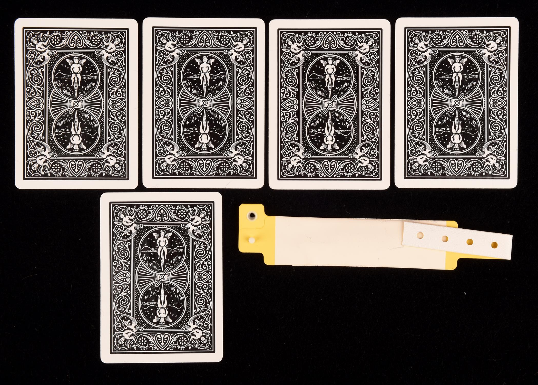 Ava (2020) - A set of Five Playing Cards from the card game between Geena Davis and Jessica - Image 2 of 2