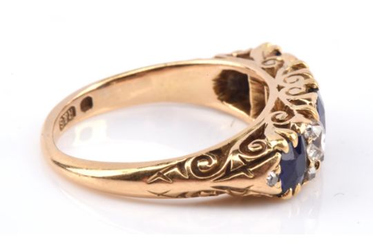 Sapphire and diamond carved half hoop ring, with three cushion cut sapphires estimated total weight - Image 3 of 4